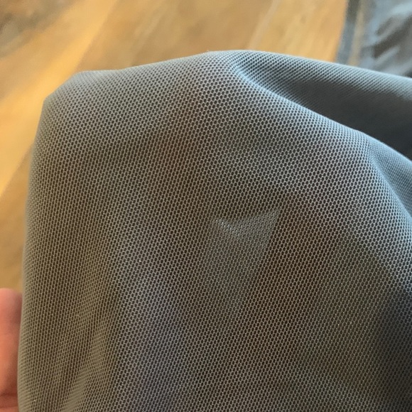 Marled Grey Gymshark Cropped Tank - Picture 3 of 4